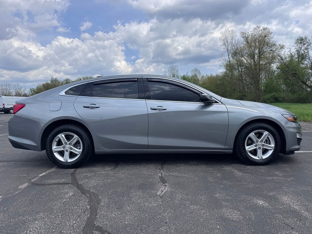 Used 2025 Chevrolet Malibu LS FWD image 7