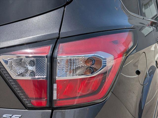 Certified 2017 Ford Escape SE w/ SE Cold Weather Package FWD image 11