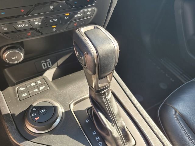 Certified 2019 Ford Ranger Lariat w/ Equipment Group 501A Mid image 18