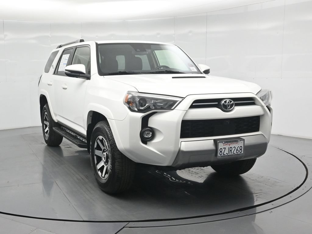 Used 2022 Toyota 4Runner TRD Off-Road Premium AWD/4WD image 24