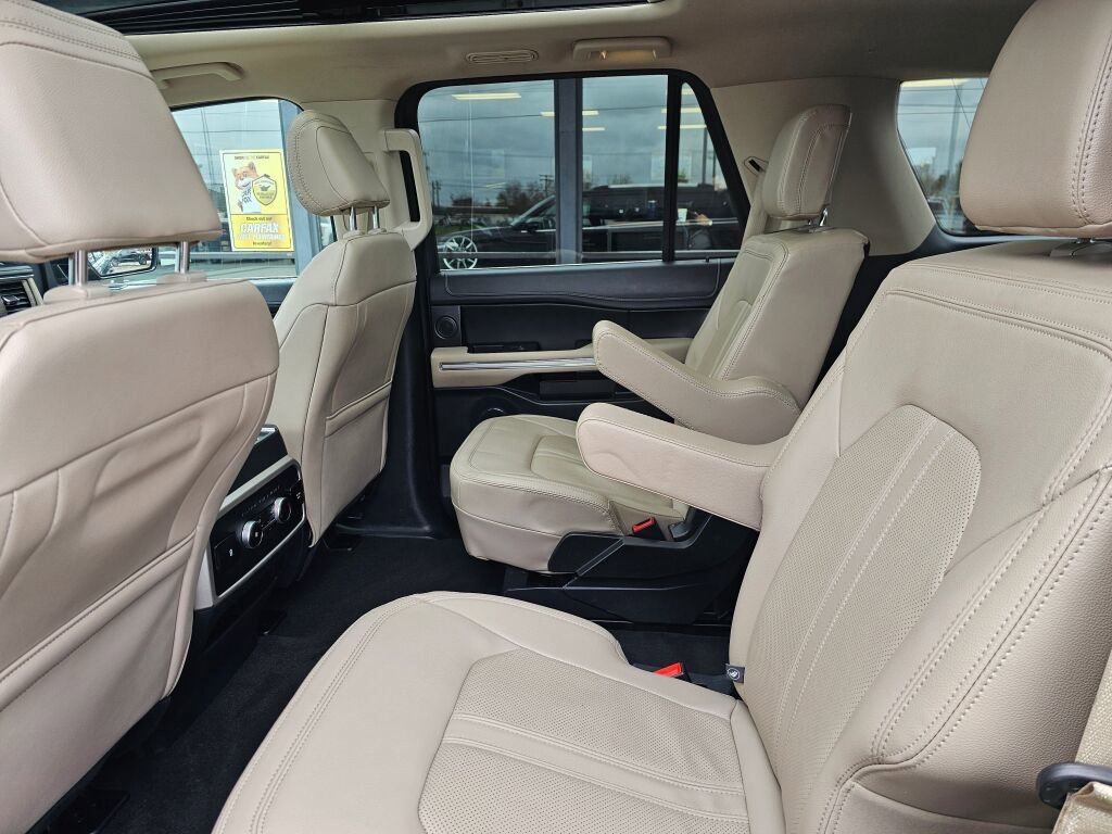 Certified 2024 Ford Expedition Limited AWD/4WD image 13