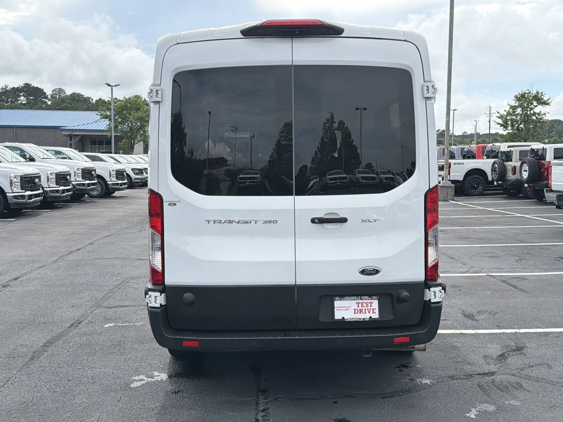 Certified 2024 Ford Transit 350 XLT RWD image 21