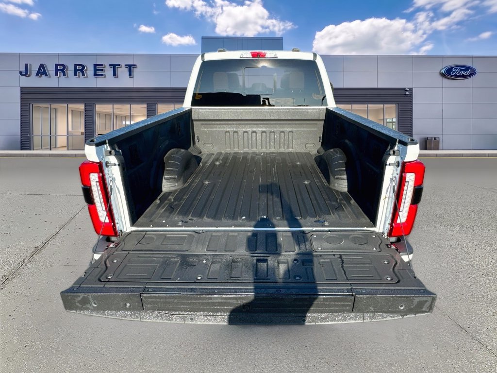 Certified 2024 Ford F250 Platinum AWD/4WD image 27