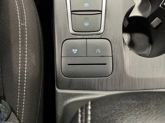 Certified 2024 Ford Escape Active image 32