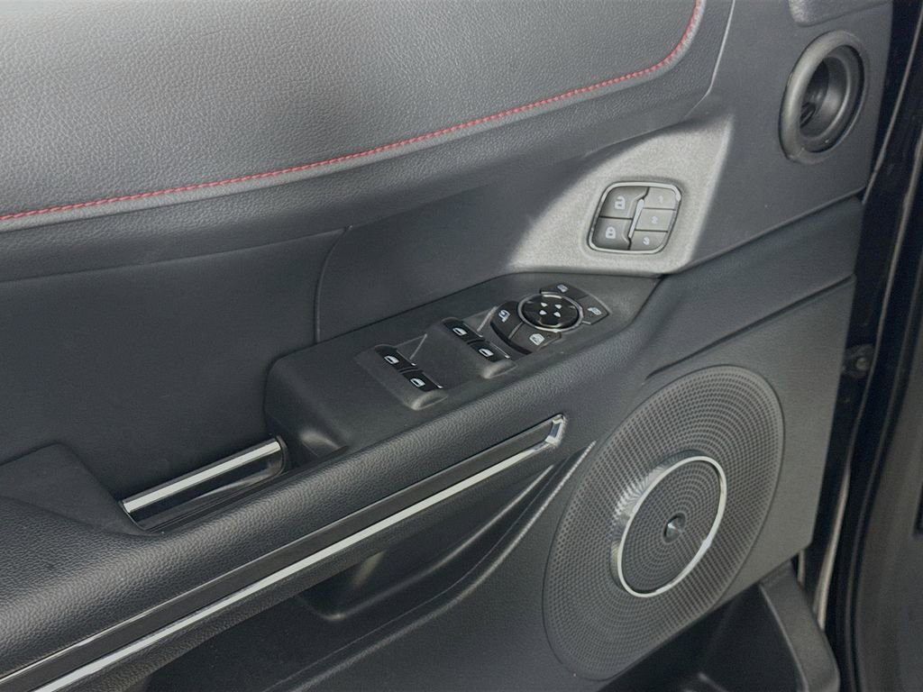 Certified 2023 Ford Expedition Limited image 22