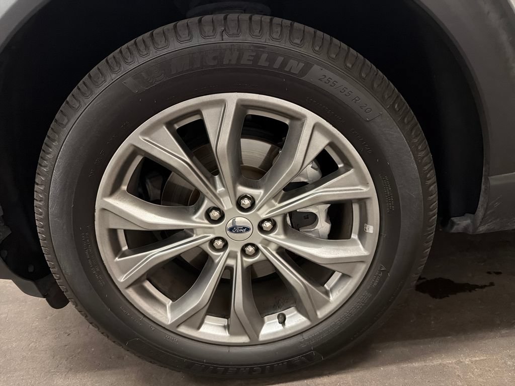 Certified 2023 Ford Explorer Limited AWD/4WD image 7