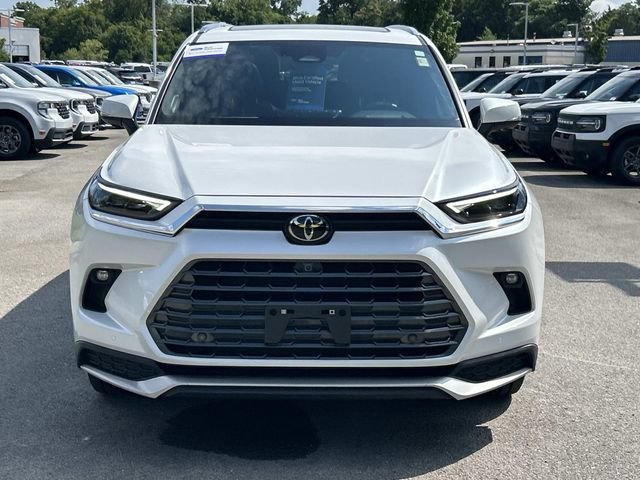 Used 2024 Toyota Grand Highlander AWD Hybrid image 2