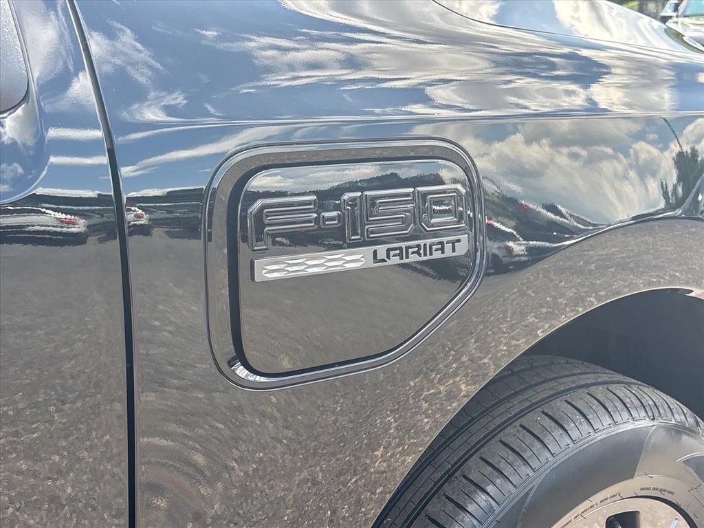Certified 2023 Ford F150 Lightning Lariat w/ Max Trailer Tow Package AWD/4WD image 11