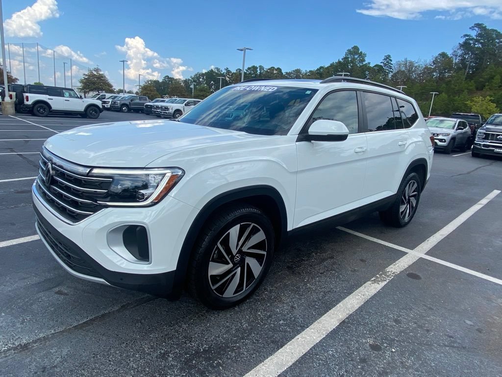 Used 2024 Volkswagen Atlas SE FWD image 3