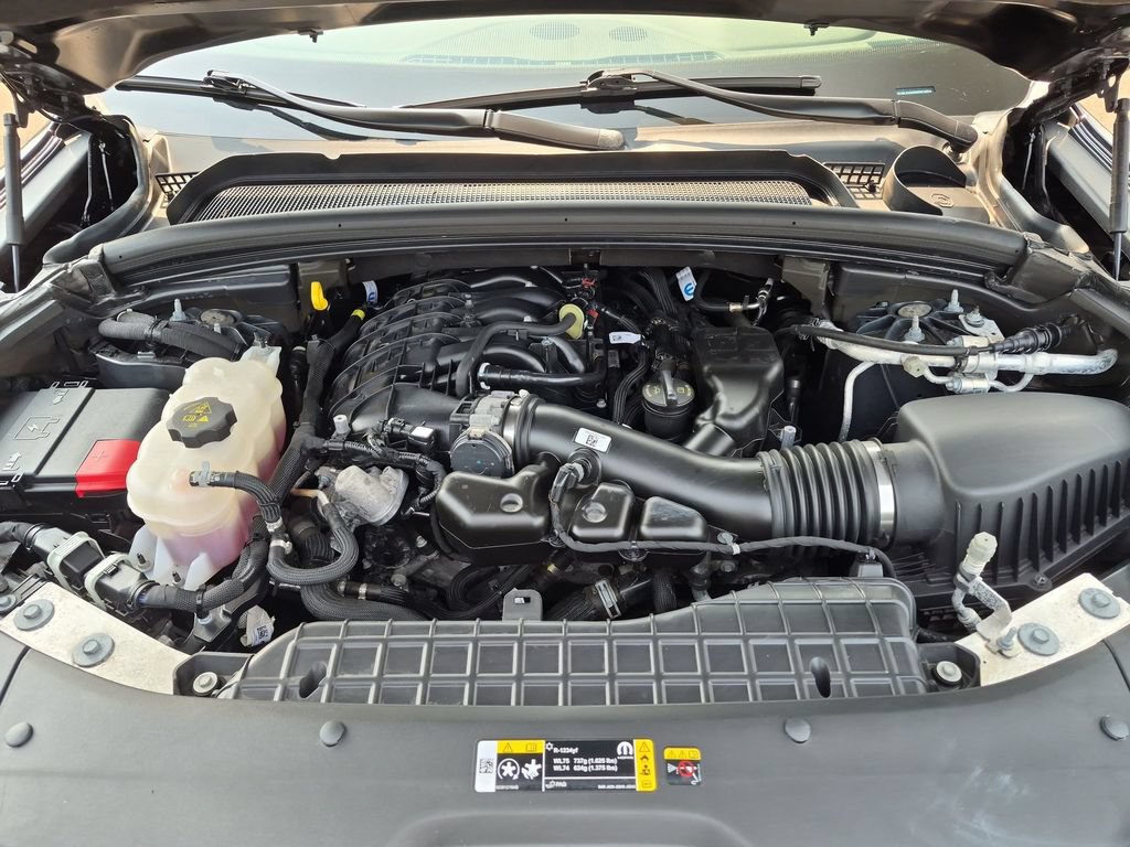 Used 2024 Jeep Grand Cherokee Altitude AWD/4WD image 41