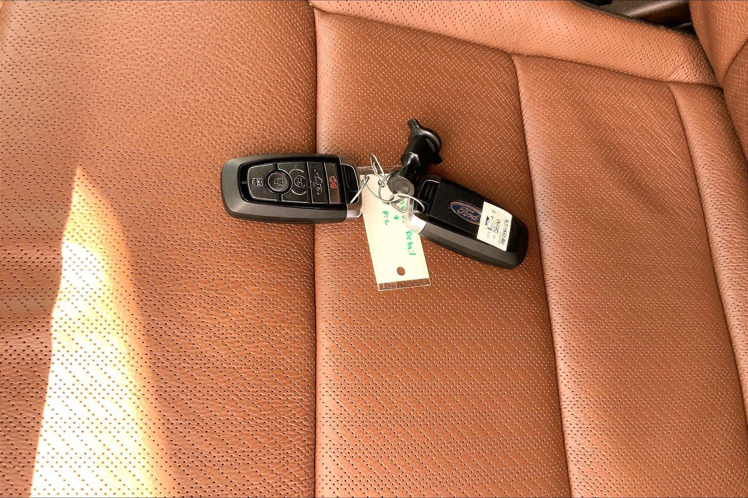 Certified 2025 Ford F150 King Ranch AWD/4WD image 15