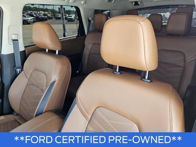 Used 2024 Nissan Pathfinder Platinum FWD image 18