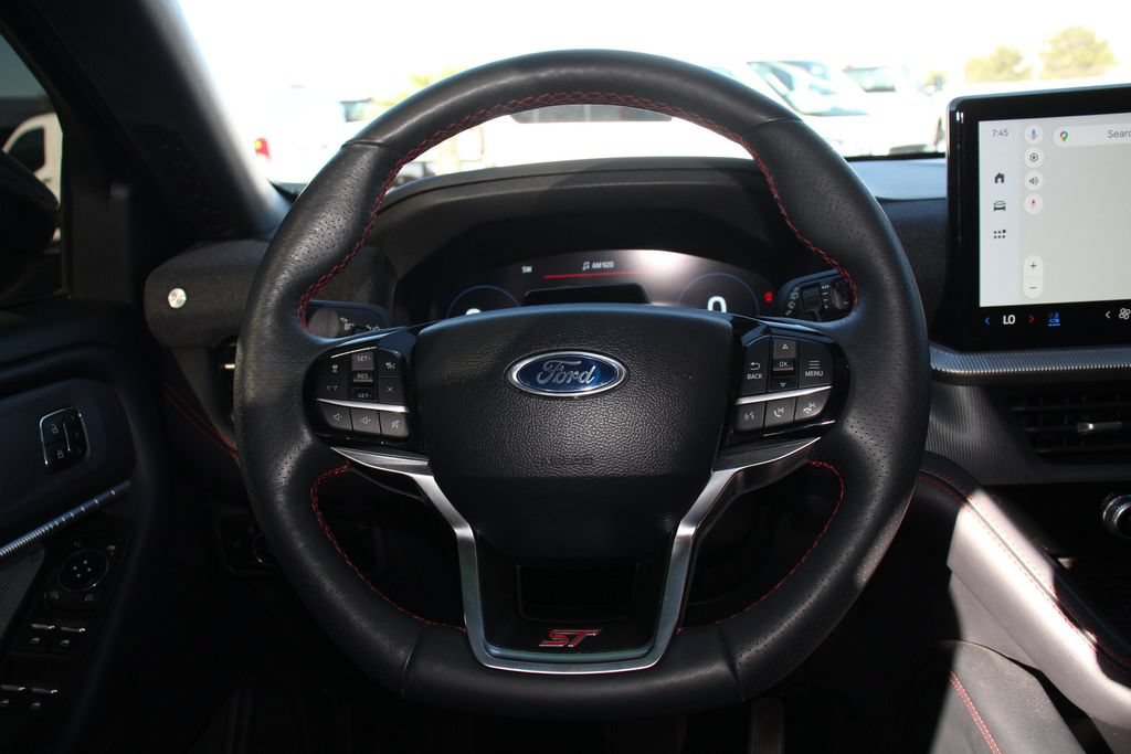 Certified 2025 Ford Explorer ST AWD/4WD image 16
