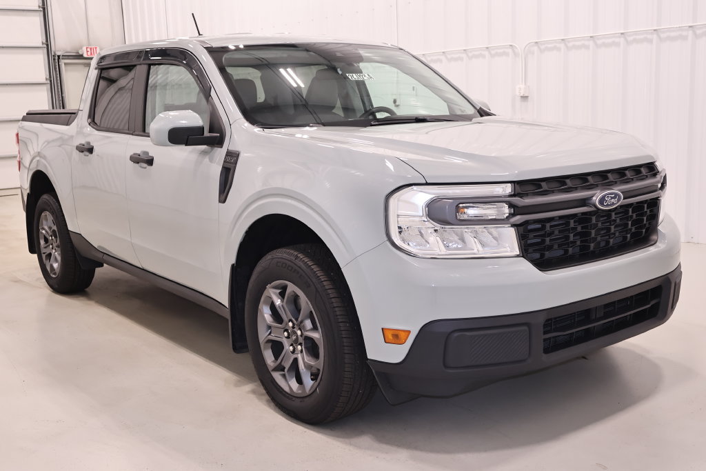 Certified 2022 Ford Maverick XLT w/ XLT Luxury Package FWD image 4