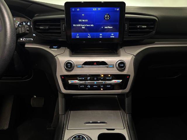 Certified 2023 Ford Explorer XLT RWD image 17