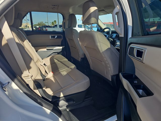 Certified 2023 Ford Explorer XLT image 16