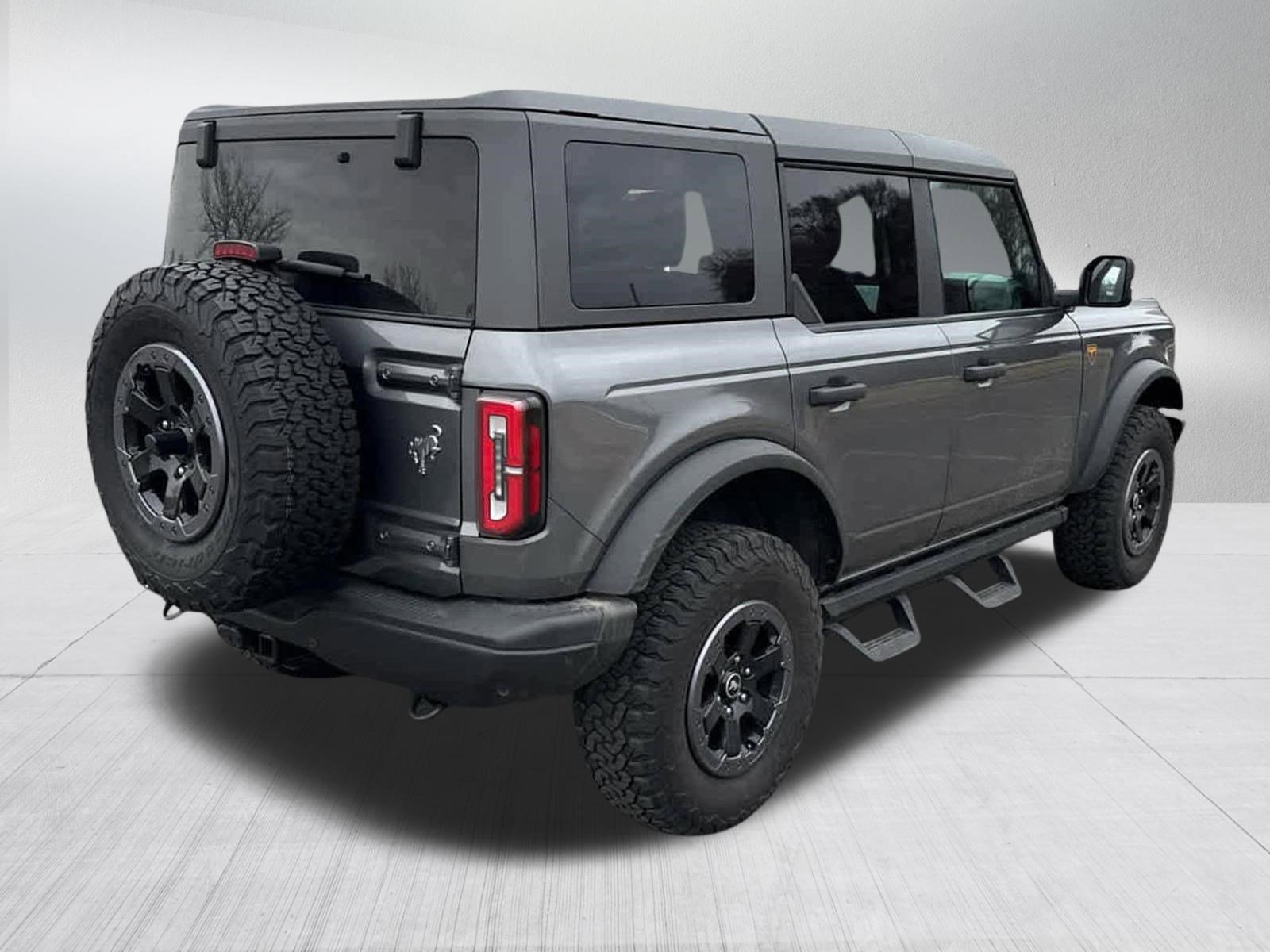 Certified 2022 Ford Bronco Badlands image 9