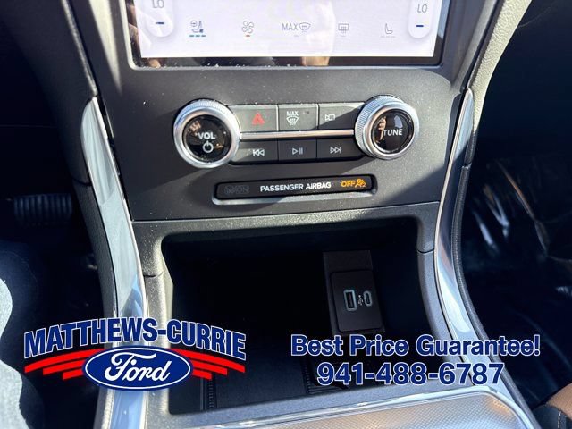 Certified 2024 Ford Edge Titanium w/ Titanium Elite Package AWD/4WD image 21