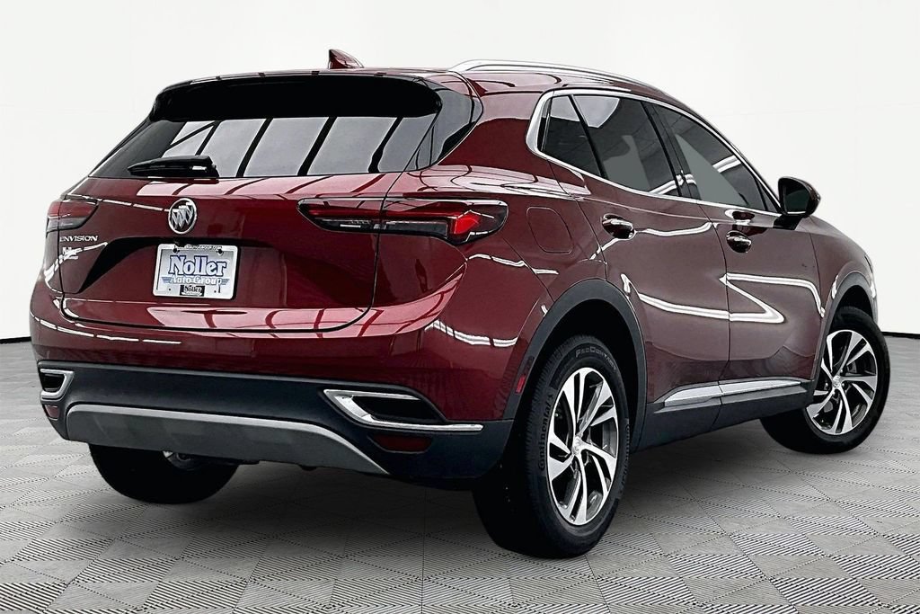 Used 2021 Buick Envision Essence w/ Technology Package I FWD image 2