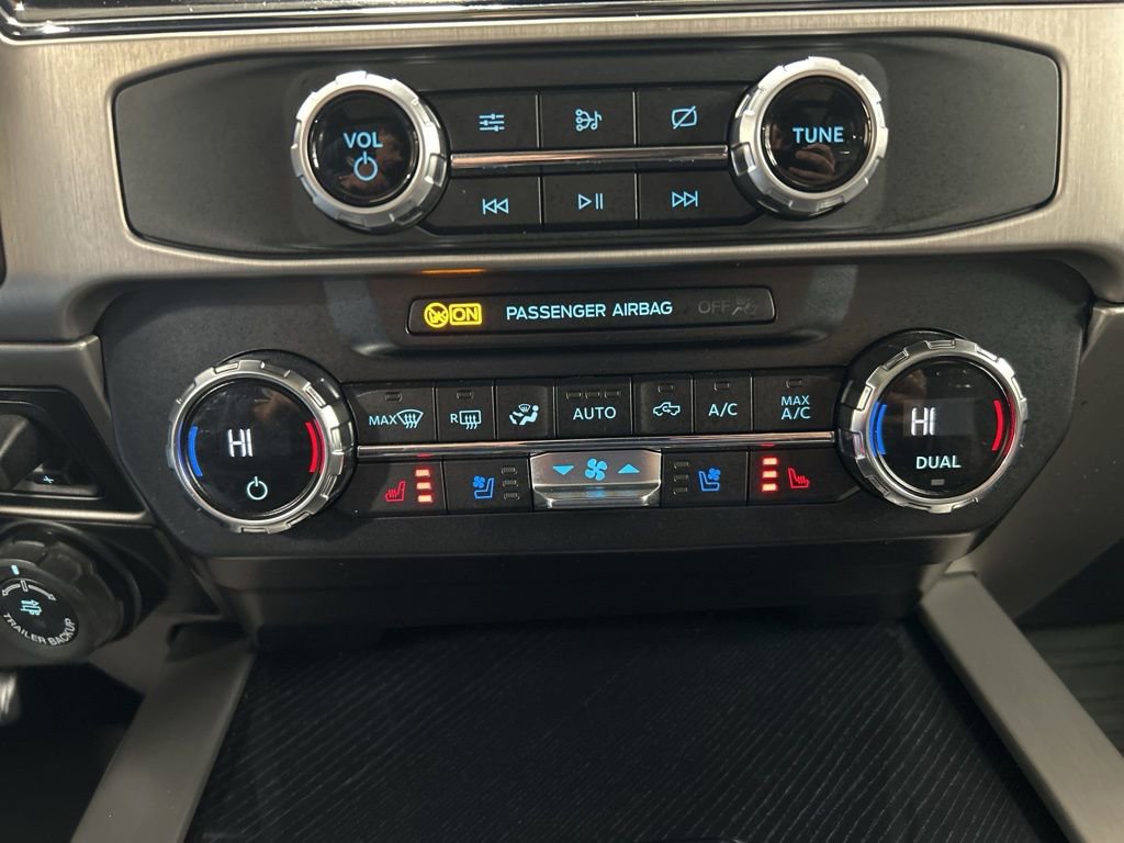 Certified 2022 Ford F350 Platinum image 24