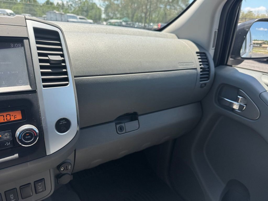 Used 2019 Nissan Frontier SV w/ Value Truck Package RWD image 31