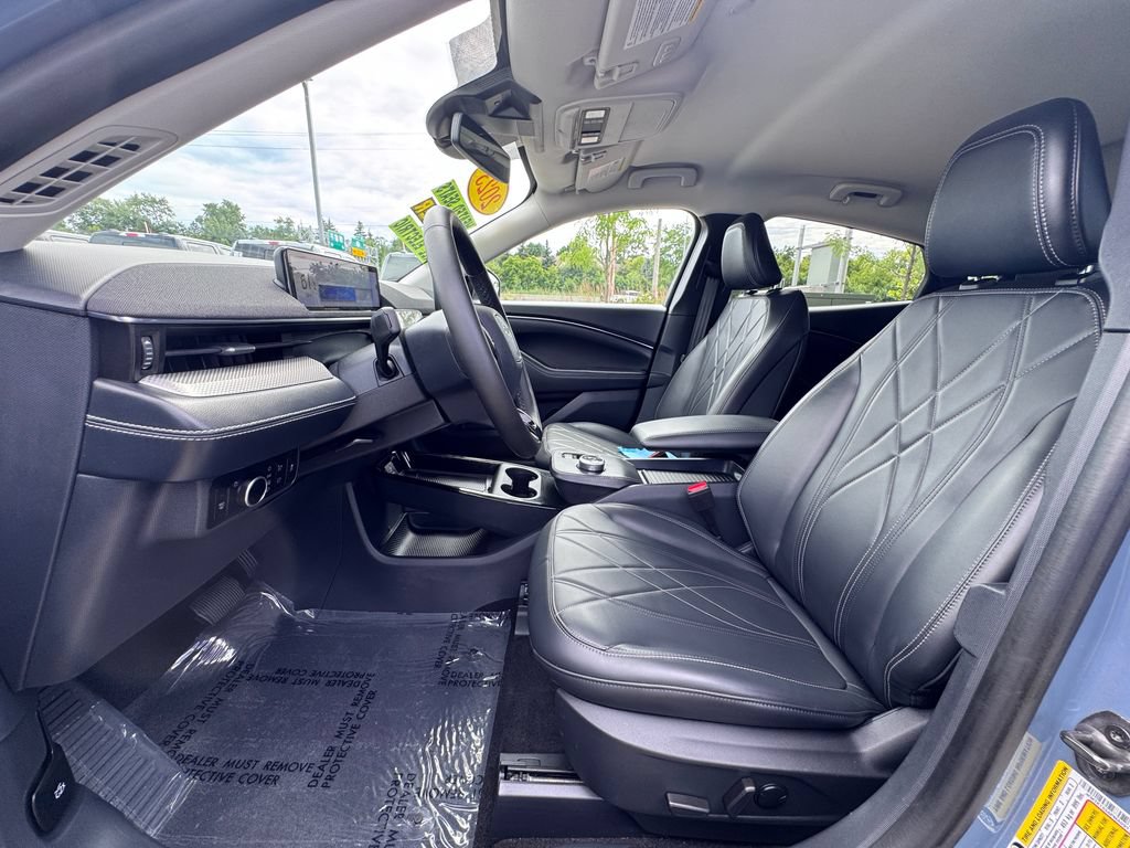 Certified 2023 Ford Mustang Mach-E Select AWD/4WD image 11