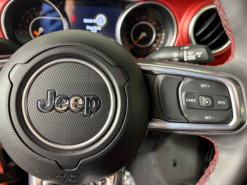 Used 2023 Jeep Gladiator Rubicon w/ Cold Weather Group AWD/4WD image 21