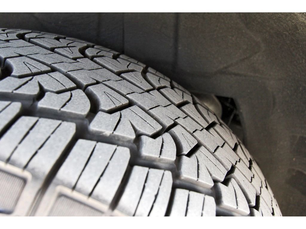 Certified 2025 Ford Expedition Max Active image 31