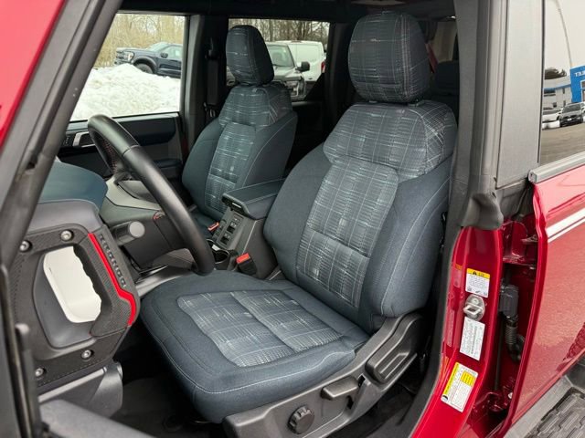 Certified 2025 Ford Bronco Heritage Edition image 14