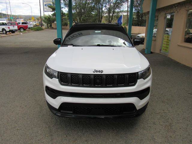 Used 2023 Jeep Compass Latitude w/ Convenience Group AWD/4WD image 6