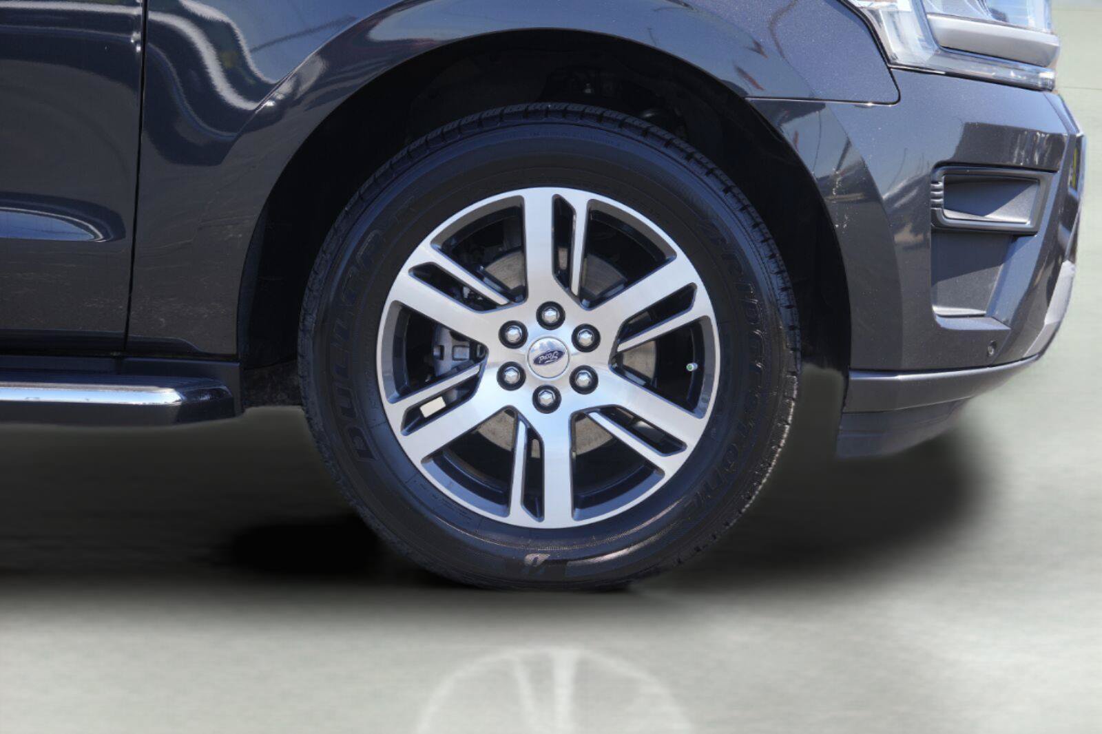 Certified 2022 Ford Expedition XLT RWD image 4