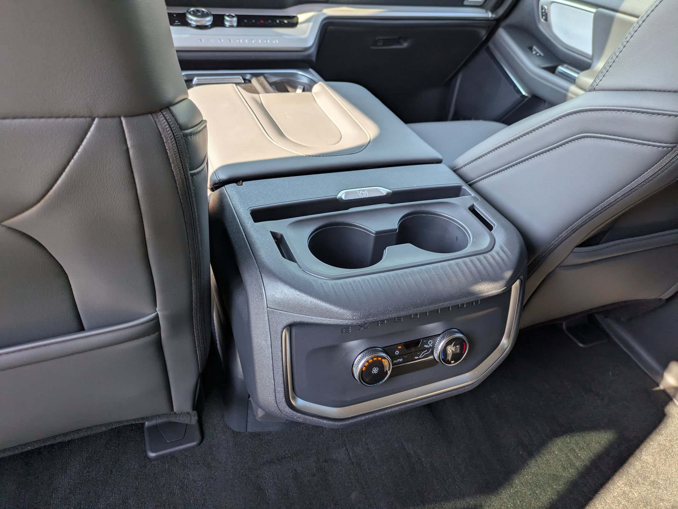 Certified 2026 Ford Expedition Active AWD/4WD image 30
