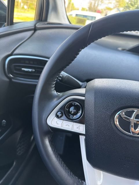 Used 2018 Toyota Prius Prime Premium FWD image 23