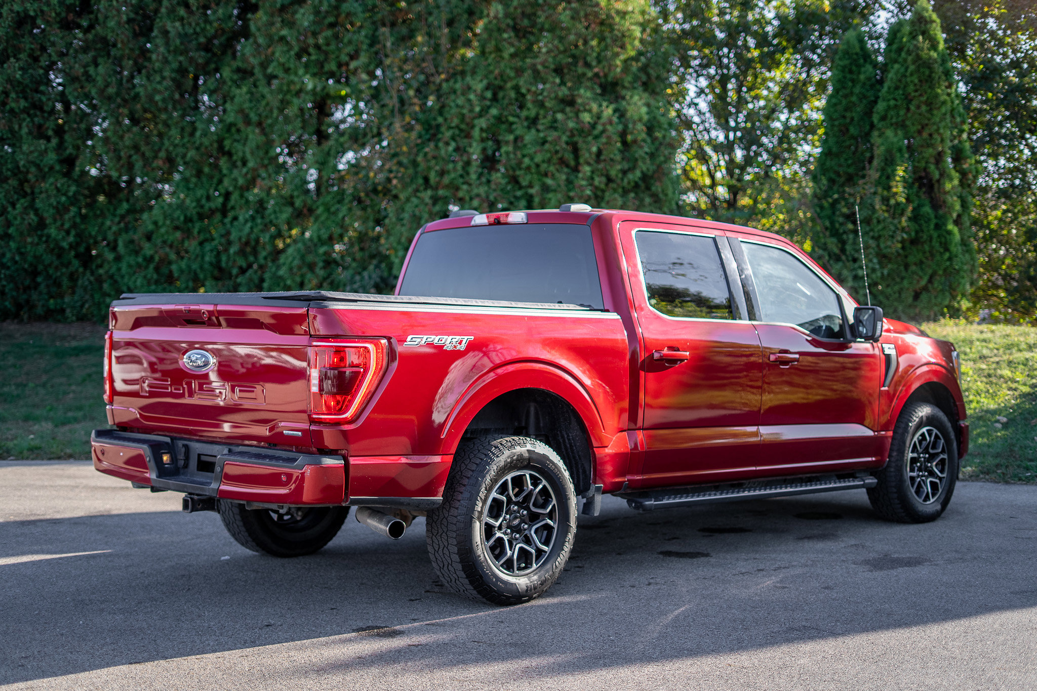 Certified 2022 Ford F150 XLT w/ Equipment Group 302A High image 5