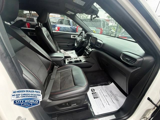 Certified 2022 Ford Explorer ST-Line AWD/4WD image 6