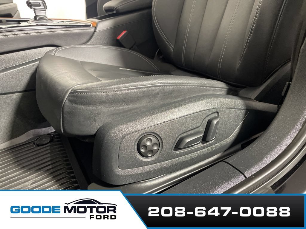 Used 2022 Audi A4 2.0T Premium Plus AWD/4WD image 11
