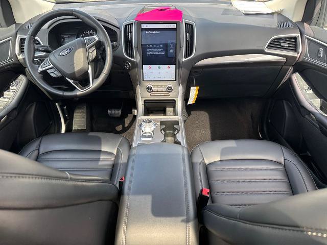Certified 2024 Ford Edge SEL w/ Convenience Package AWD/4WD image 11