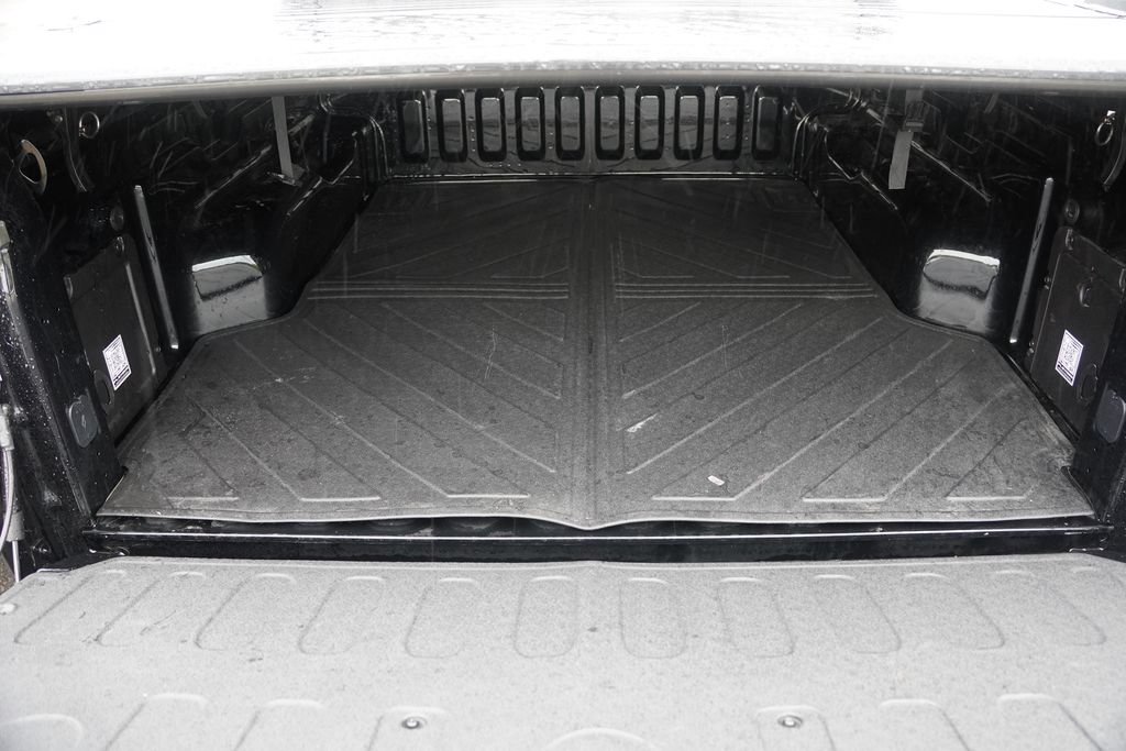 Certified 2025 Ford Maverick Lobo AWD/4WD image 22
