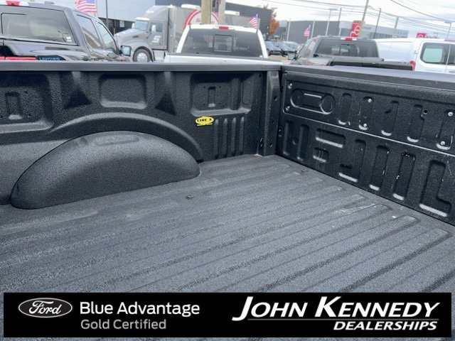 Certified 2022 Ford F150 XLT w/ Equipment Group 302A High image 35