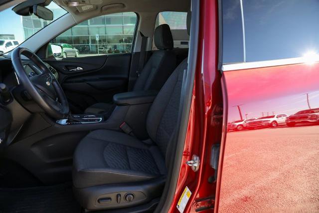 Used 2019 Chevrolet Equinox LT w/ Driver Convenience Package image 19