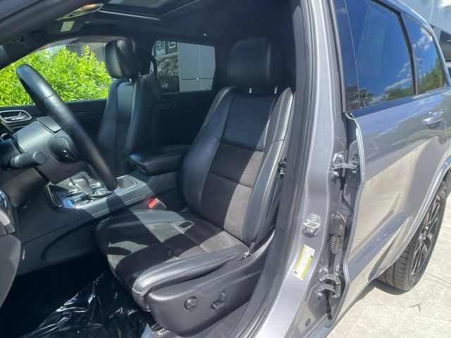 Used 2020 Jeep Grand Cherokee Altitude AWD/4WD image 14