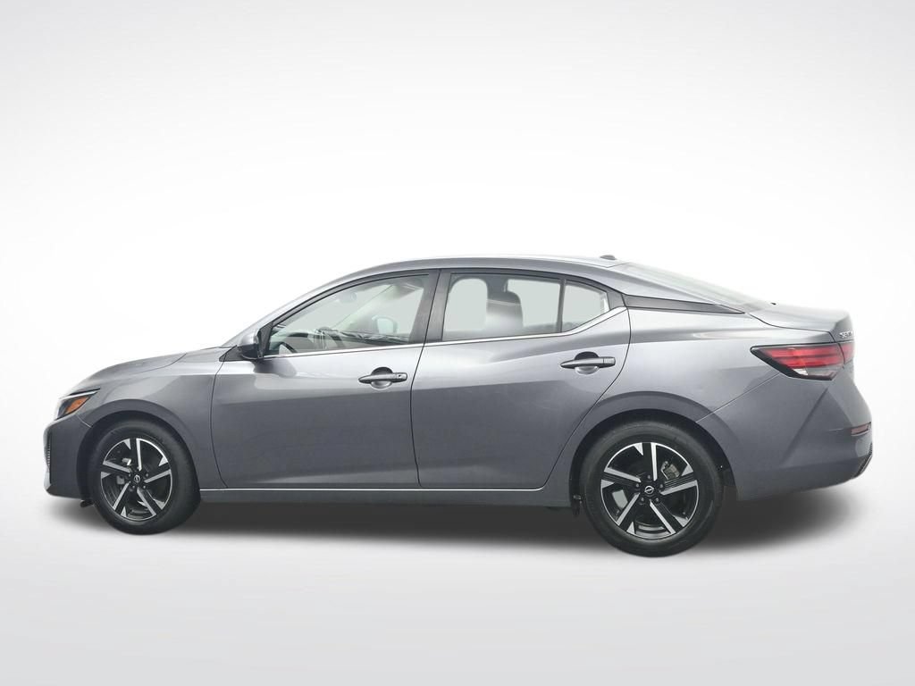 Used 2024 Nissan Sentra SV FWD image 10
