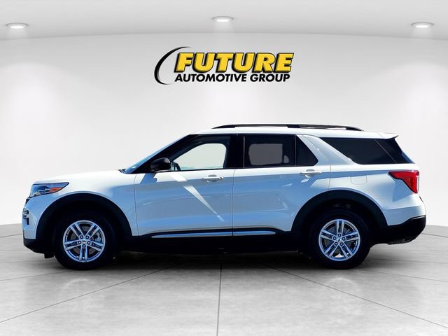 Certified 2022 Ford Explorer XLT w/ Equipment Group 202A AWD/4WD image 7