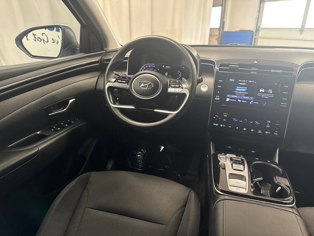 Used 2022 Hyundai Tucson Blue AWD/4WD image 16