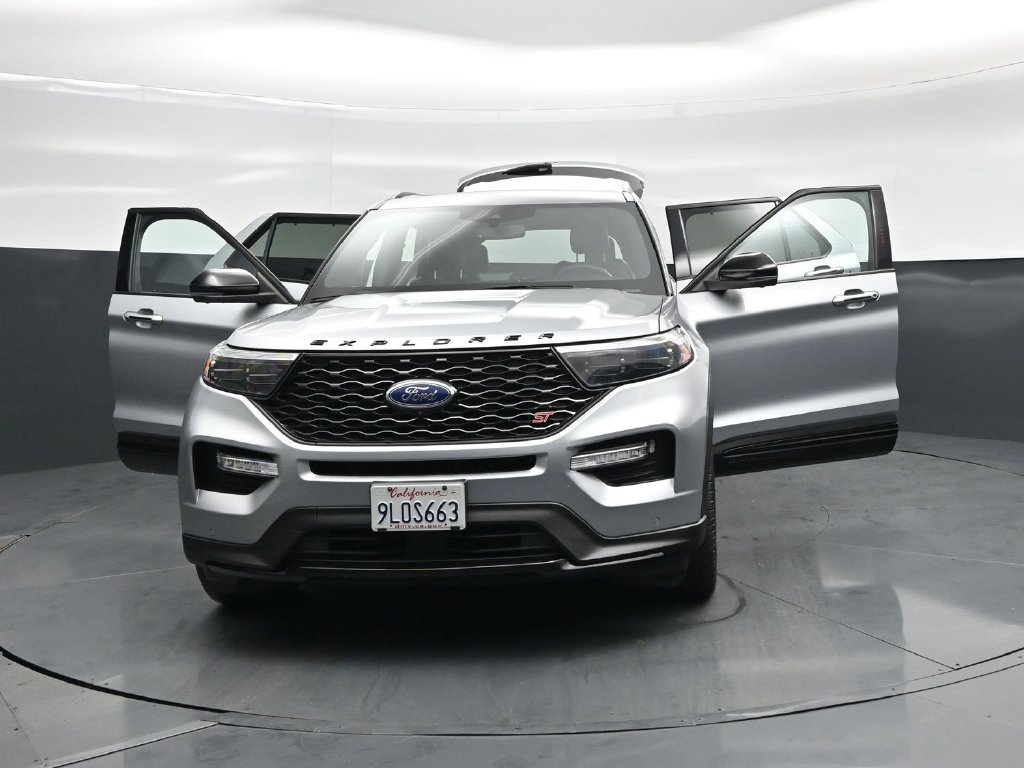 Certified 2023 Ford Explorer ST w/ Equipment Group 401A AWD/4WD image 33