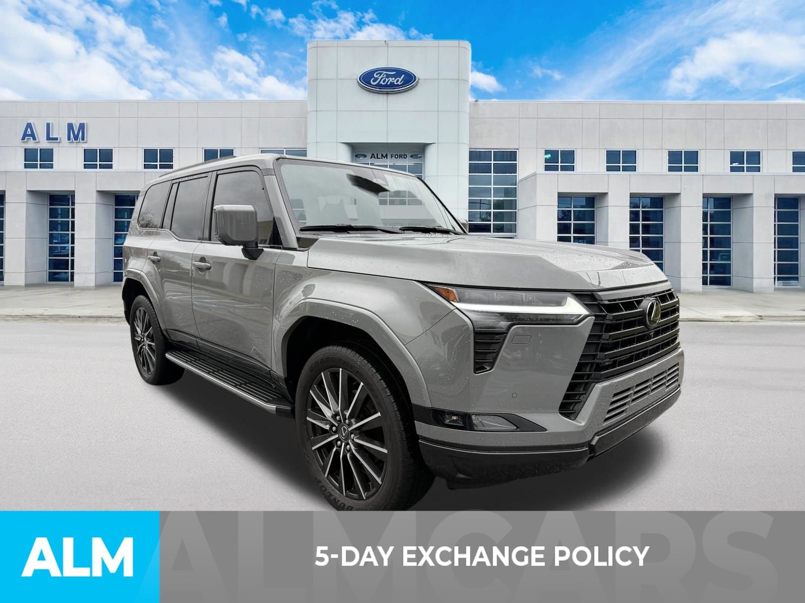 Used 2025 Lexus GX 550 550 Luxury w/ Accessory Package (2T) image 3