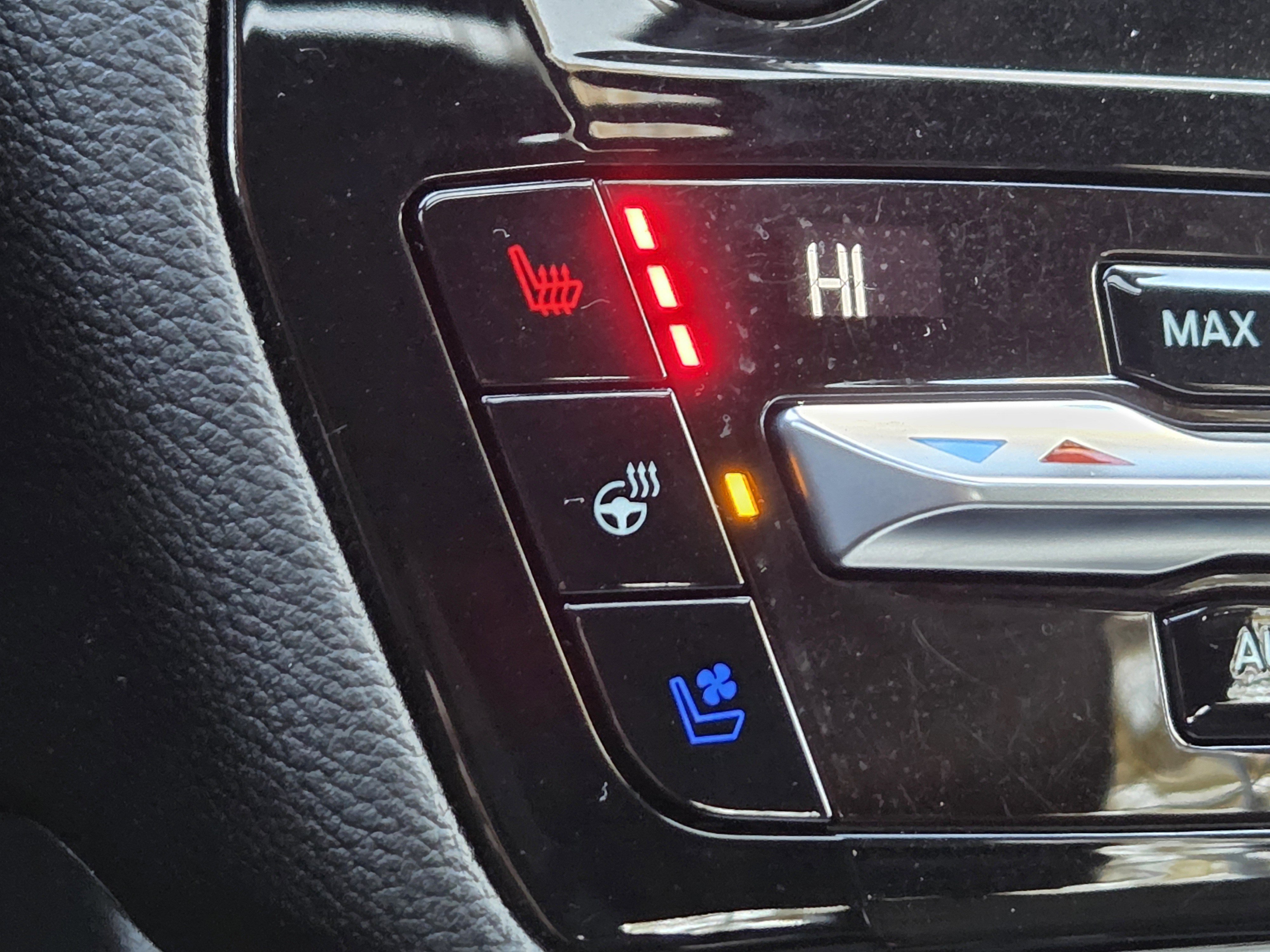 Certified 2021 Ford Explorer Limited w/ Equipment Group 301A image 22