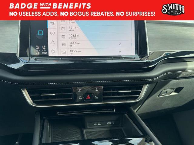 Used 2024 Volkswagen Atlas Cross Sport SE image 13