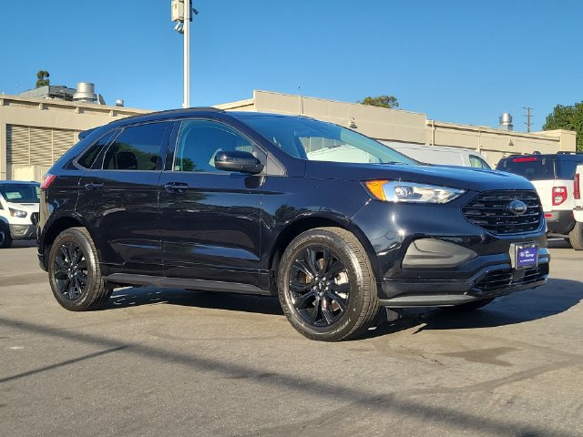 Certified 2024 Ford Edge SE w/ Black Appearance Package AWD/4WD image 34