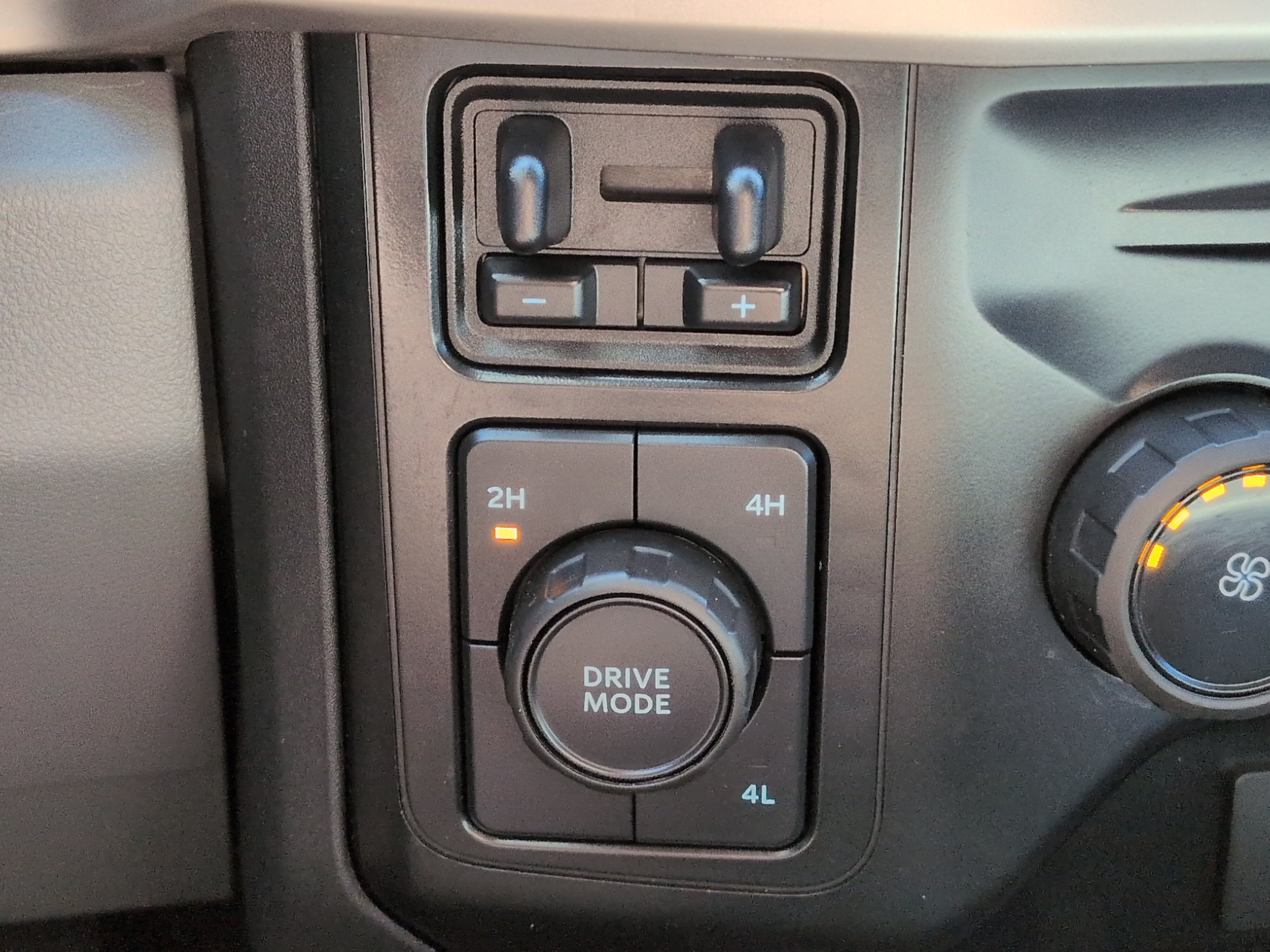 Certified 2023 Ford F350 XL AWD/4WD image 20
